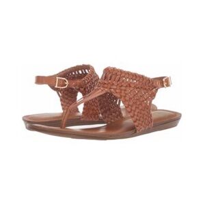 🆕 Fergalicious Senorita woven sandals…